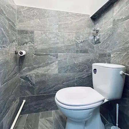 Apartament H&a Newly Center 2 Bed & Convenient *